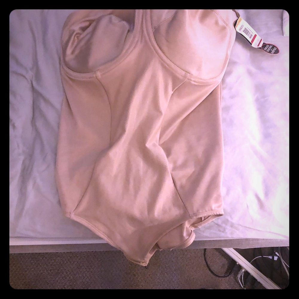 Miraclesuit Strapless body briefer
